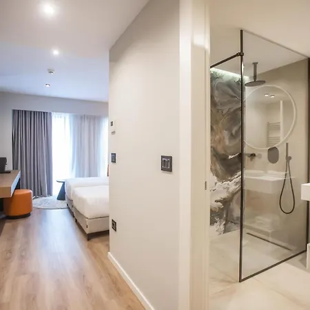 Hotel Elisa Tirana, Affiliated By Melia 4*