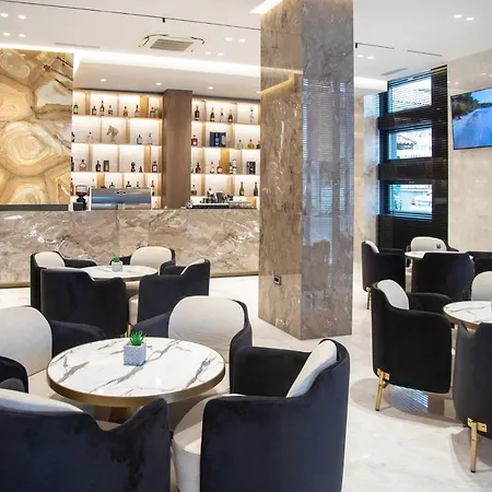 Elisa Tirana, Affiliated By Melia 4* Τίρανα