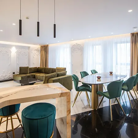 Otel Elisa Tirana, Affiliated By Melia 4*