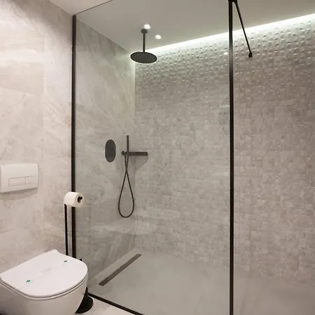 Elisa Tirana, Affiliated By Melia Hotel