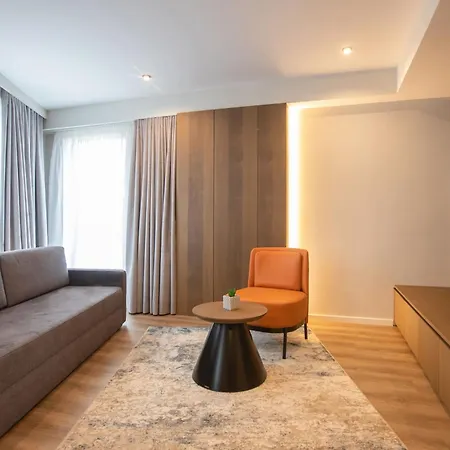 Elisa Tirana, Affiliated By Meliá 4* Tirana