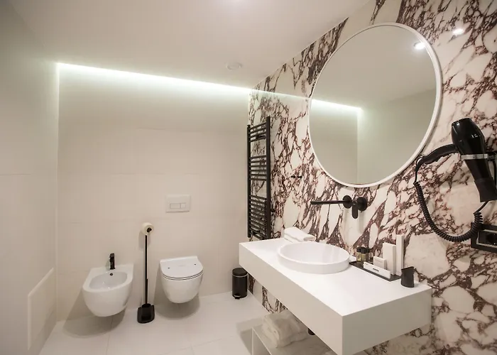 فندق Elisa Tirana, Affiliated By Melia 4*