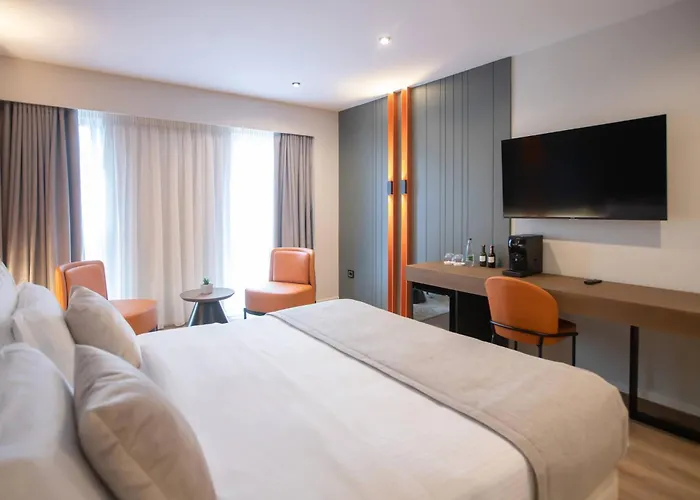 Elisa Affiliated By Melia 4* Tirana