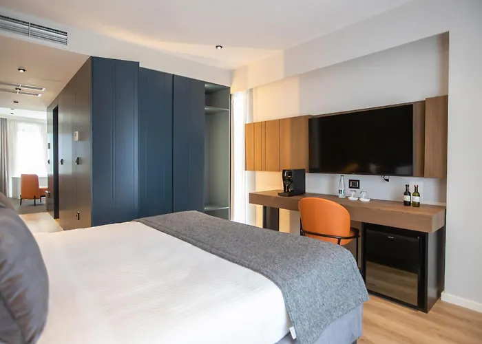 Hotel Elisa Affiliated By Melia 4*